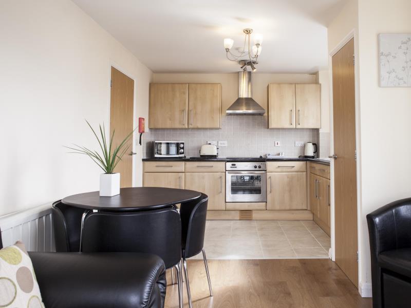Cheltenham Plaza Apartments Ashchurch Kültér fotó